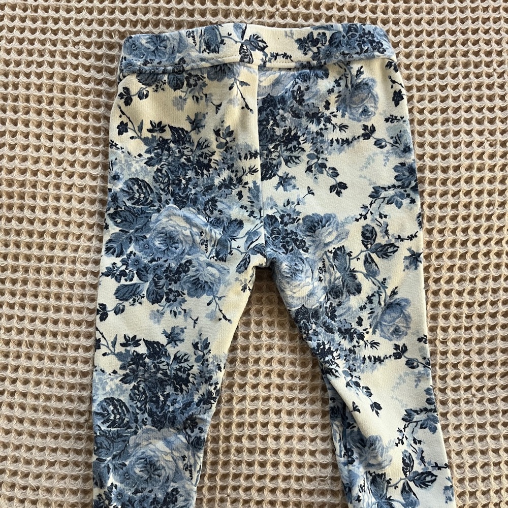 Janie & Jack leggings 9-12Mo blue floral pattern